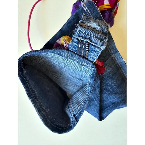 Vintage Y2K Handmade Denim Purse | Upcycled Floral Scrap DIY Patch Bag | Small - Picture 4 of 6